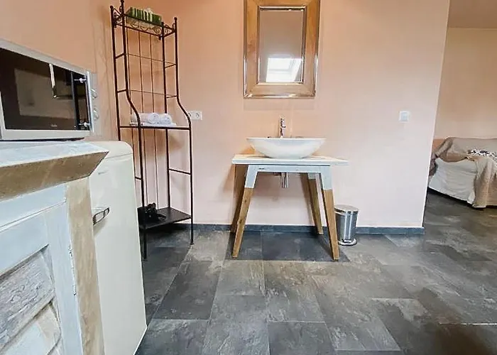 Inn Weingut Mathis 2 Sunrise Klingenmuenster